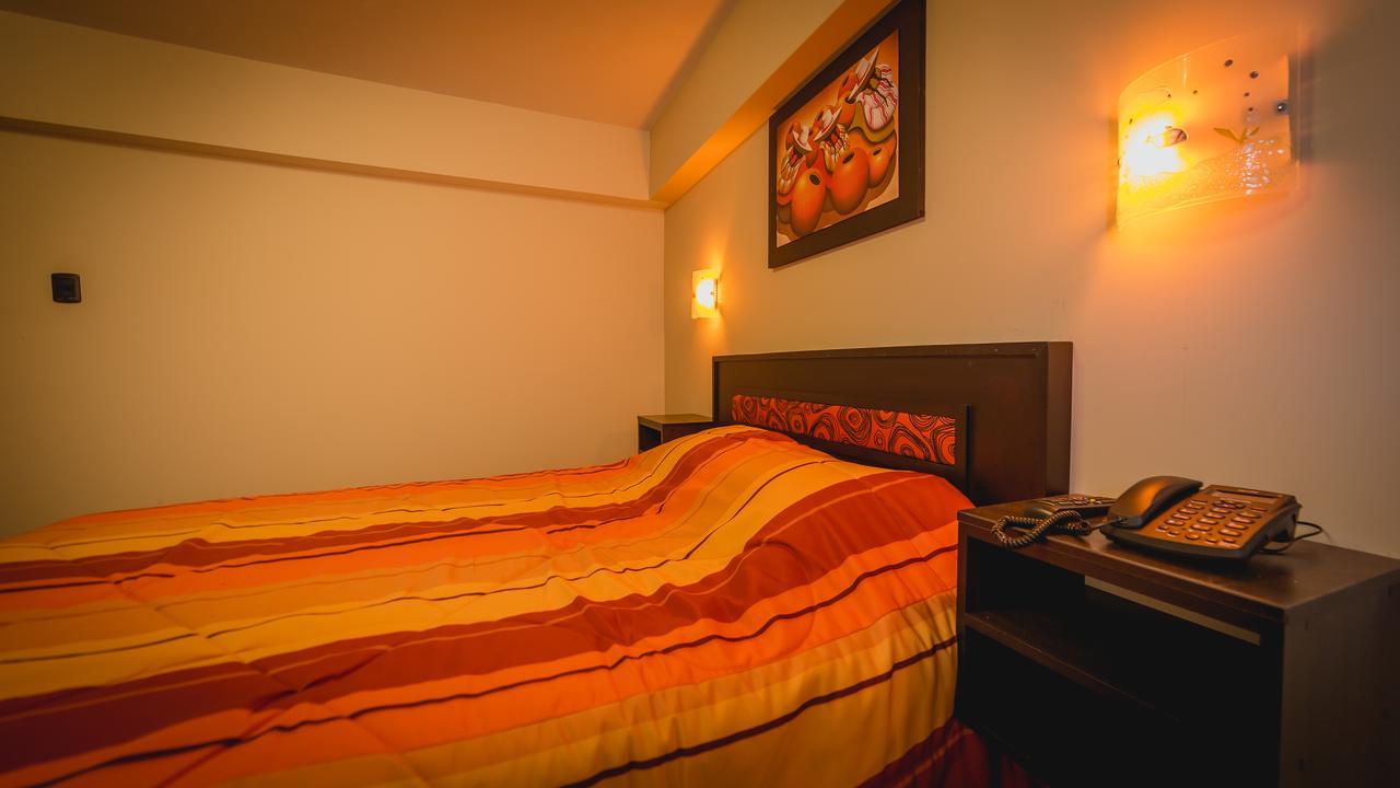 Hotel Koricancha Сикуани Экстерьер фото
